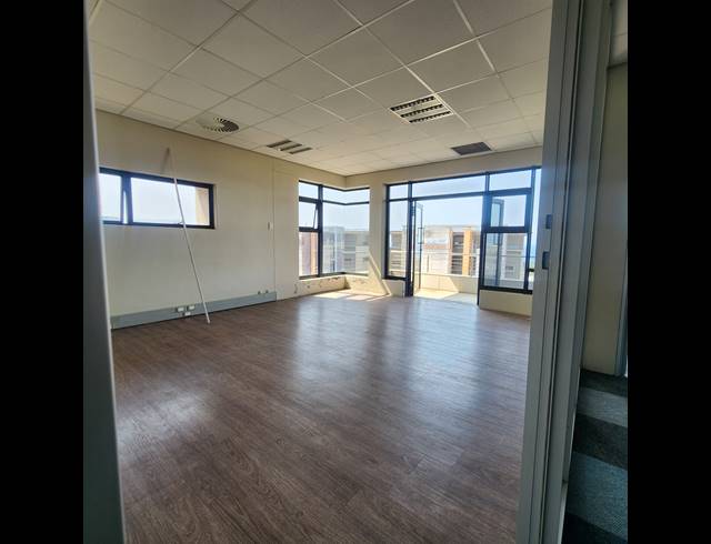 367M² OFFICE TO LET IN UMHLANGA RIDGE